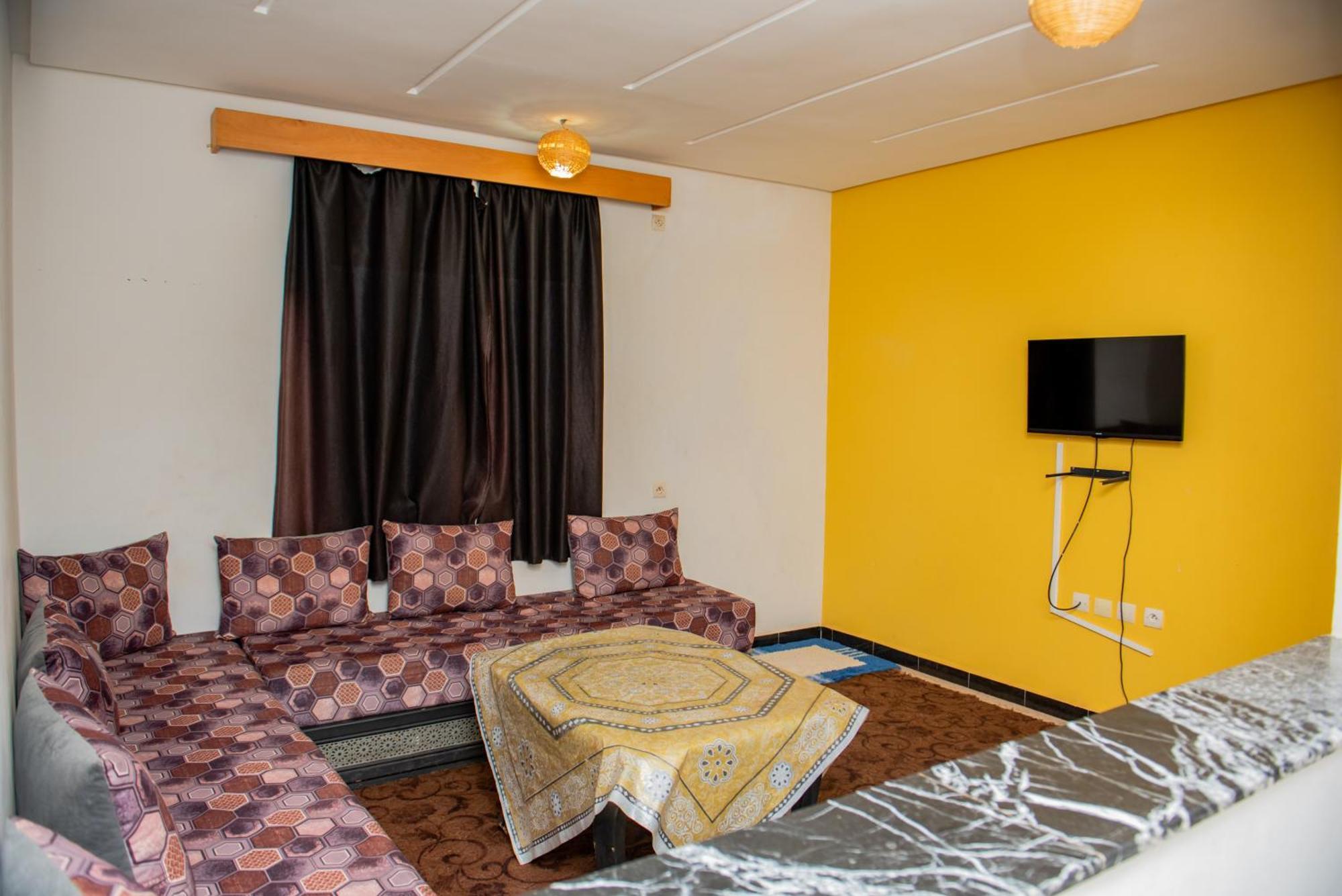 Appartement Afgo 瓦尔扎扎特 外观 照片