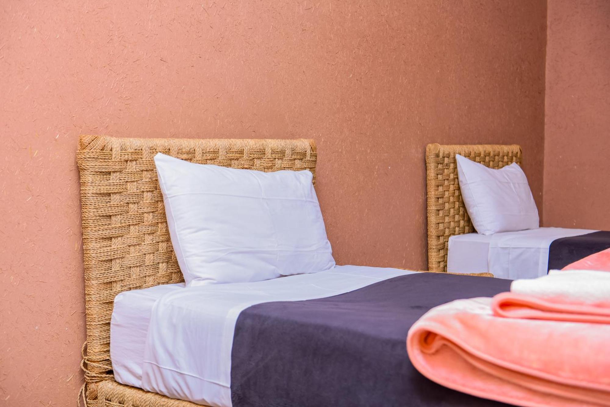 Appartement Afgo 瓦尔扎扎特 外观 照片