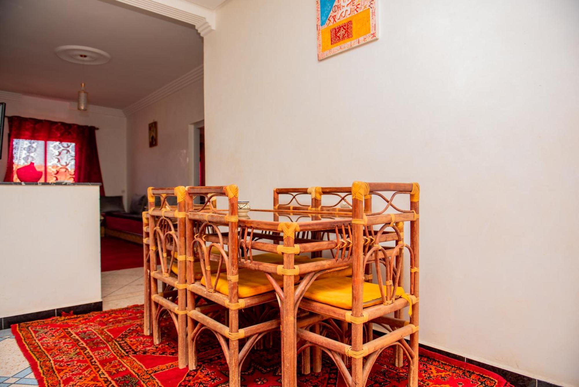 Appartement Afgo 瓦尔扎扎特 外观 照片