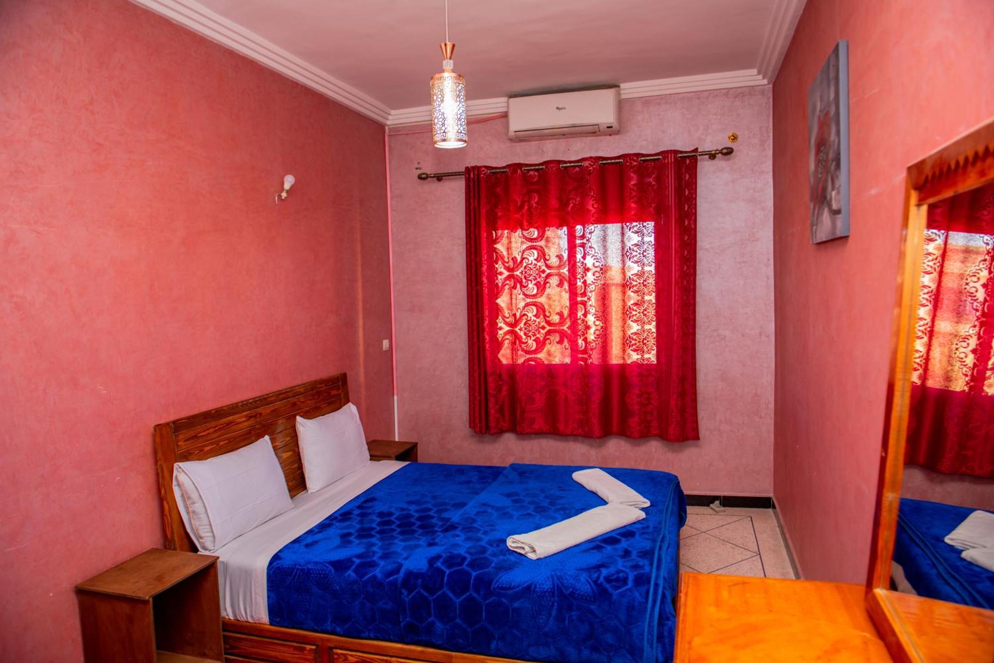 Appartement Afgo 瓦尔扎扎特 外观 照片